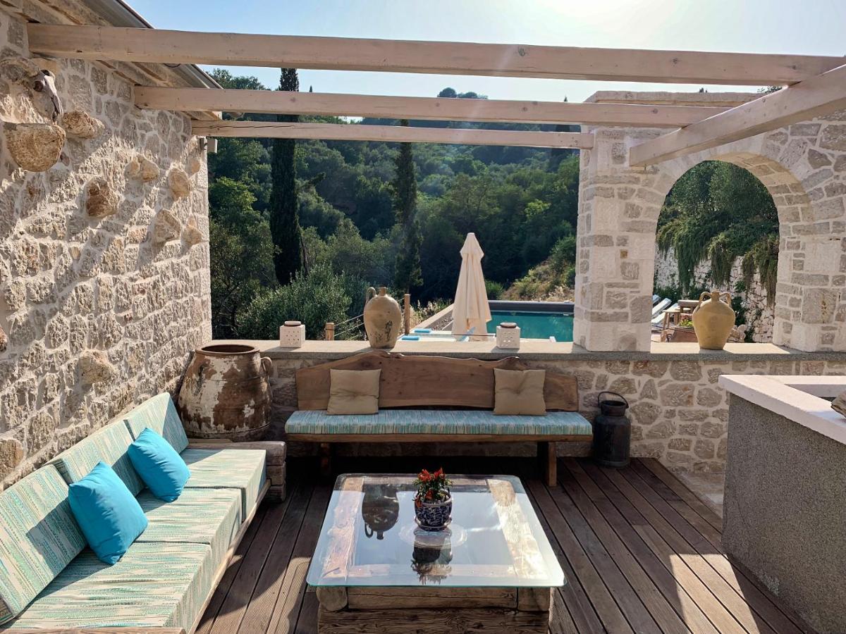 Sinium Luxury Villas Viggla Exteriér fotografie