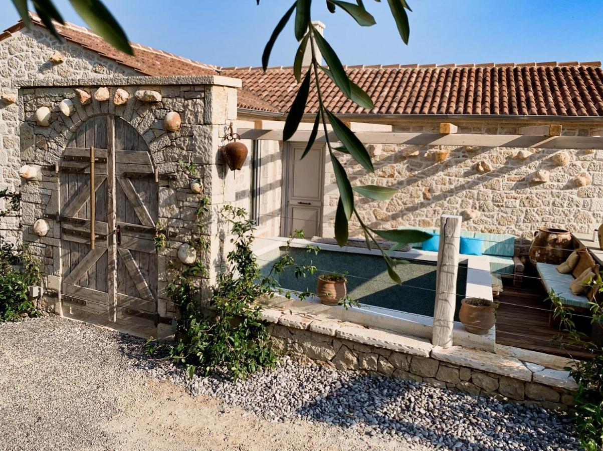 Sinium Luxury Villas Viggla Exteriér fotografie